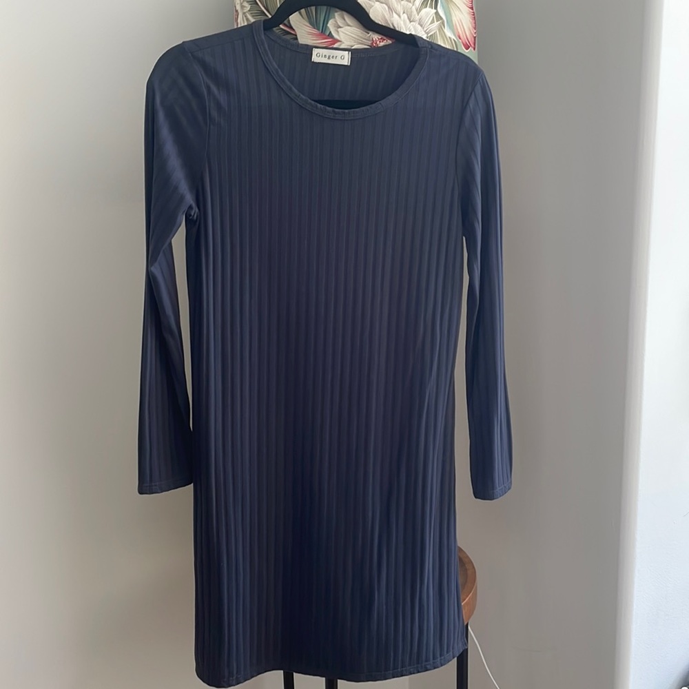 Charcoal tunic with side slits